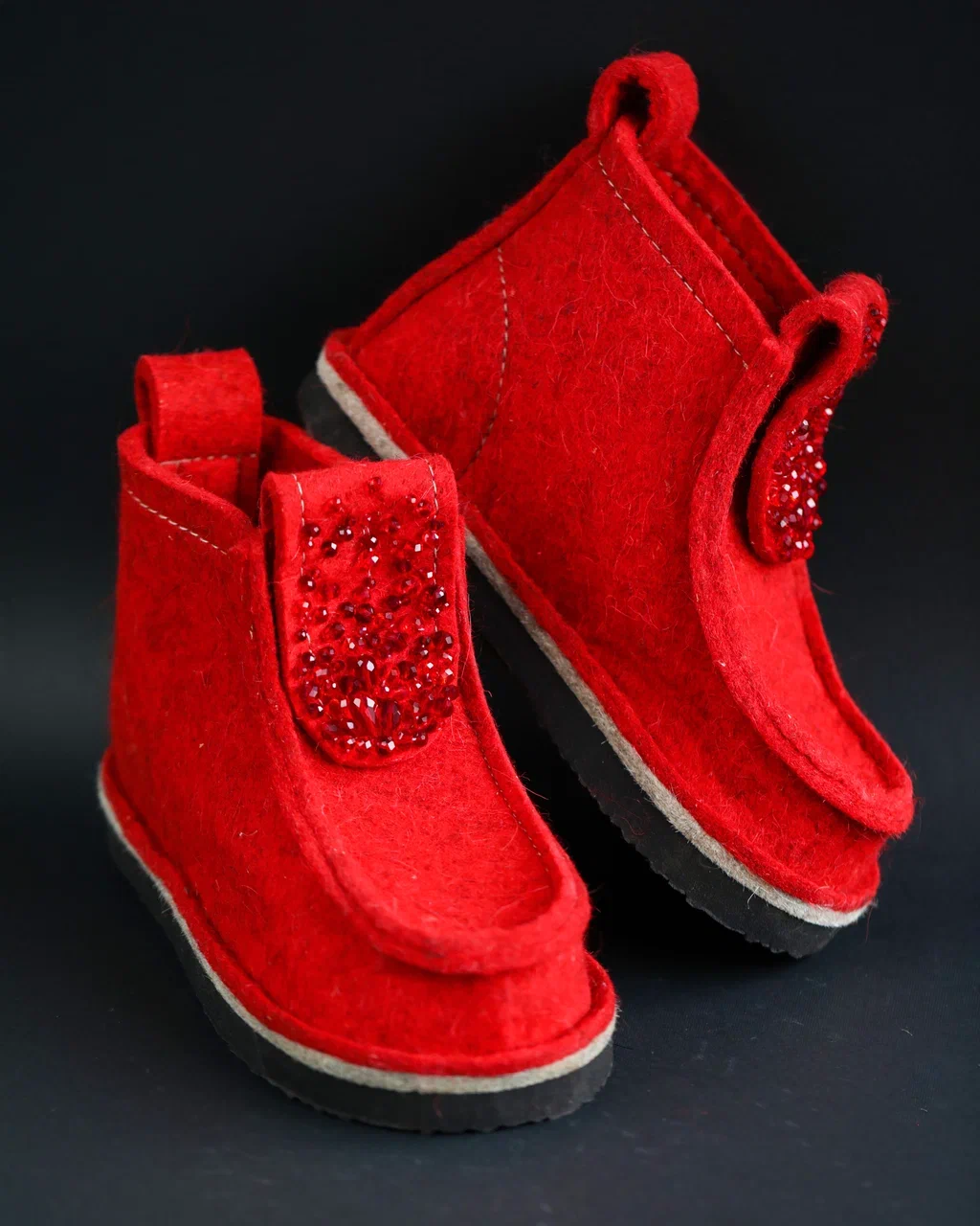 ВАЛЕШИ® С ВЫШИВКОЙ