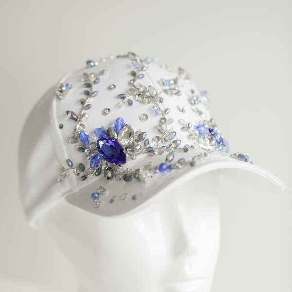 Кепка с вышивкой