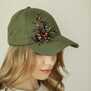 Кепка с вышивкой мини