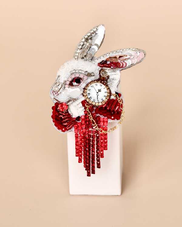 Белый кролик