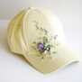 Кепка с вышивкой мини