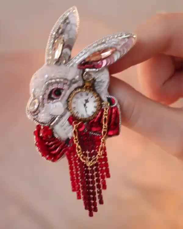 Белый кролик